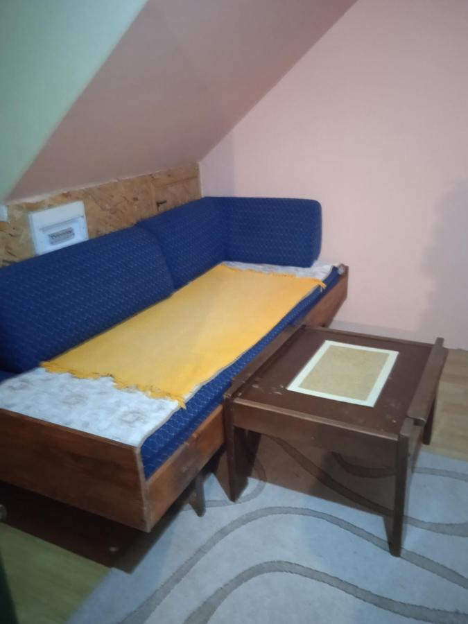 Holiday Home Vila Milka Kremna Extérieur photo
