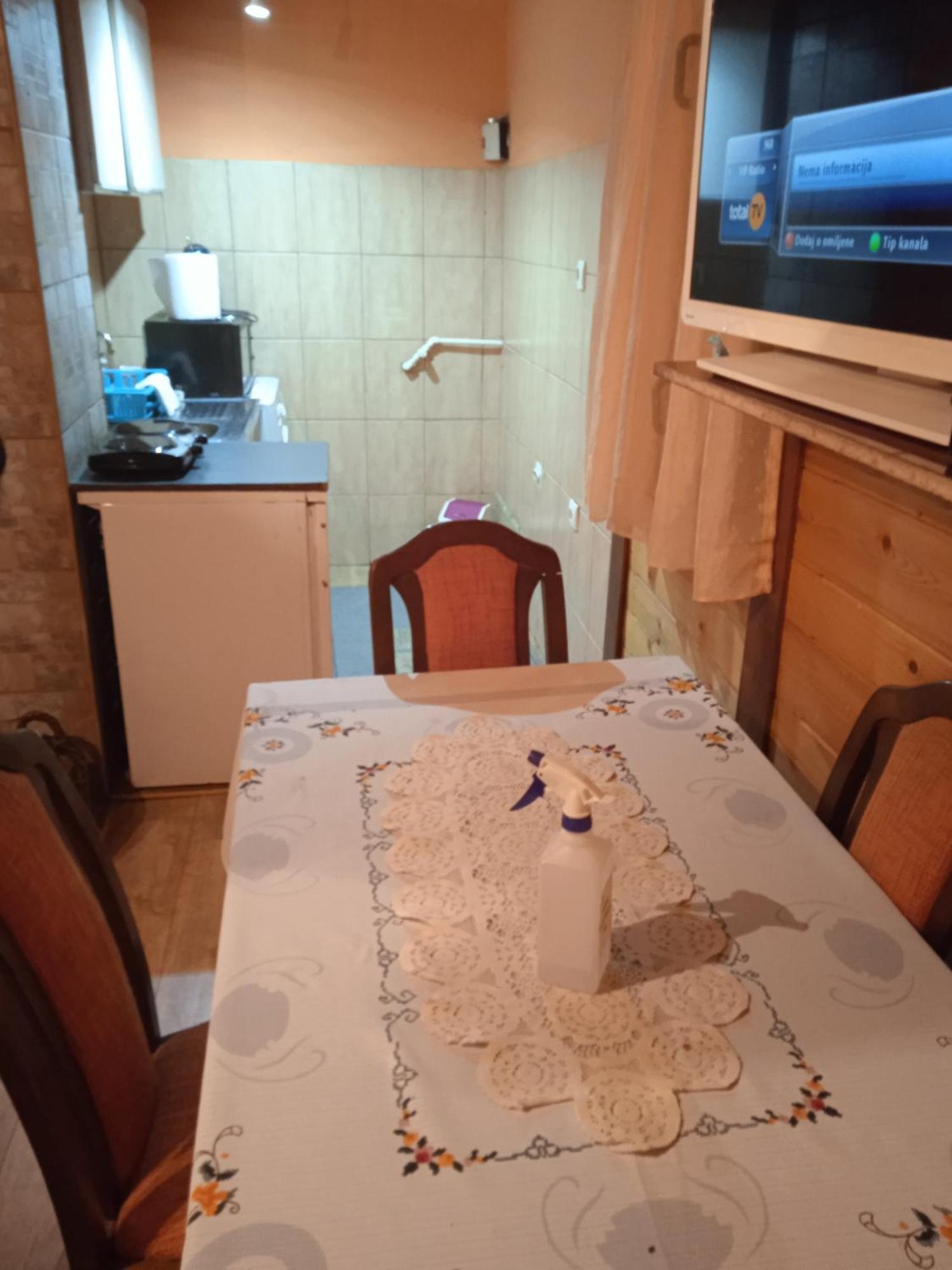 Holiday Home Vila Milka Kremna Extérieur photo