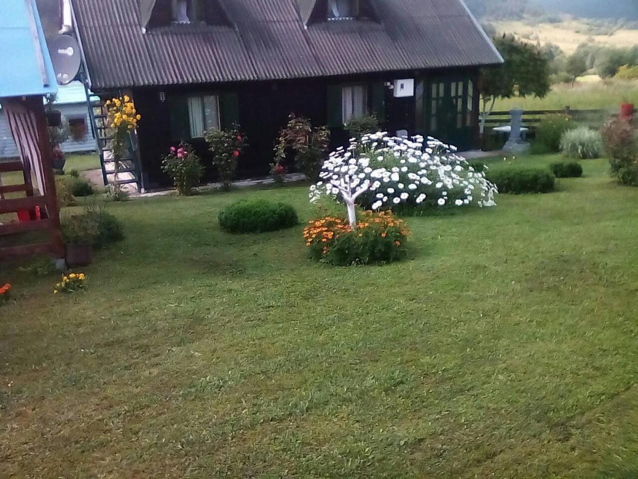 Holiday Home Vila Milka Kremna Extérieur photo
